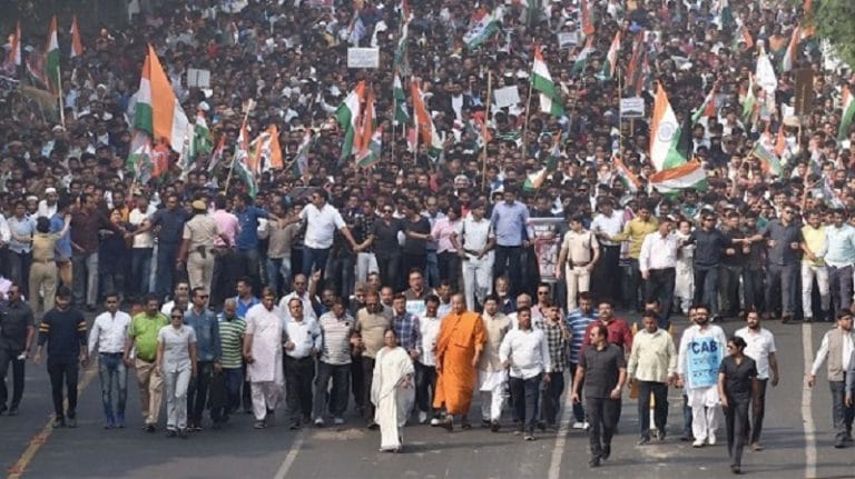 রাজপথ কাঁপালেন মমতা, নাগরিকত্ব বিল প্রতিরোধের ডাক !!