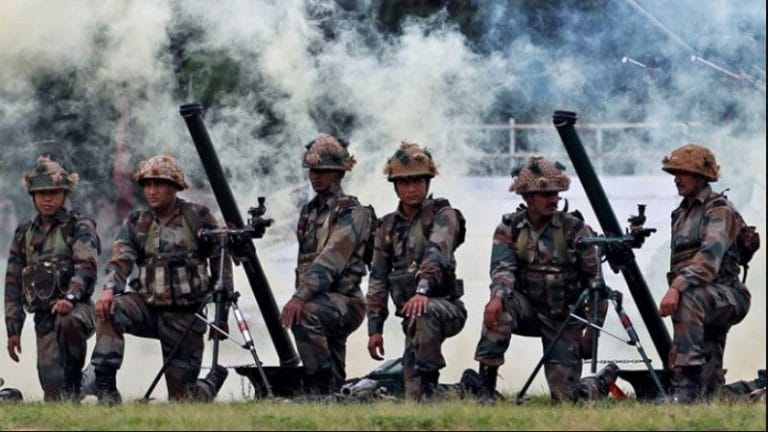 লাদাখের পর এবার কাশ্মীরে গো’লাগু’লি – নিহত ৩ !!