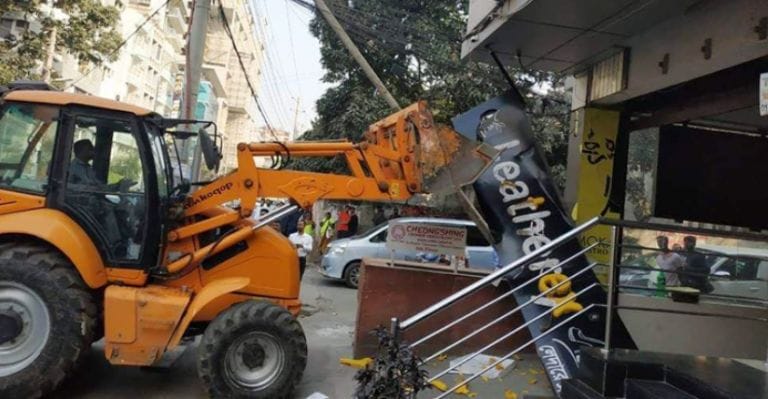 সাইনবোর্ডে বাংলা ভাষার ব্যবহার নিশ্চিত করতে অভিযানে নামছে ডিএনসিসি !!