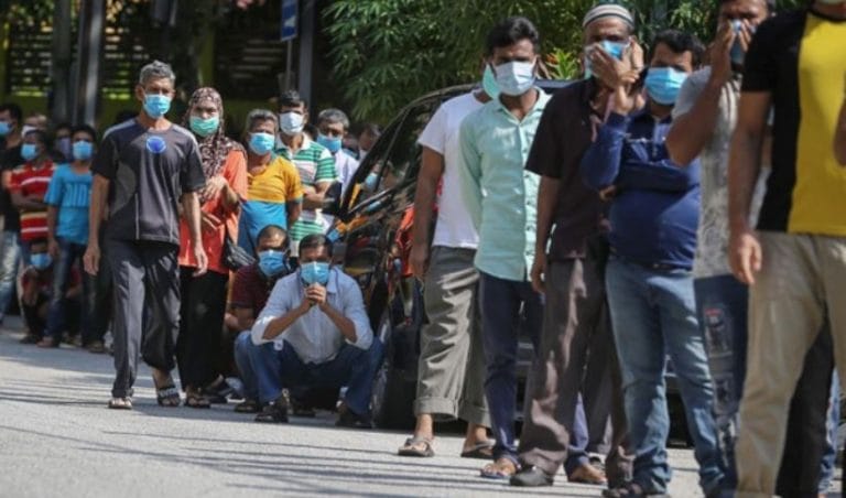 যে ভয়ে করোনা পরীক্ষা করাচ্ছে না মালয়েশিয়া প্রবাসীরা !!