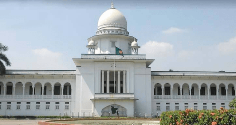 দুর্নীতির অভিযোগ থাকলে মন্ত্রী-এমপিদেরও ছাড় দেয়া হবে না – হাইকোর্ট !!